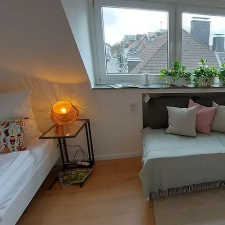 Ruestudio - Ruettenscheid 4*
